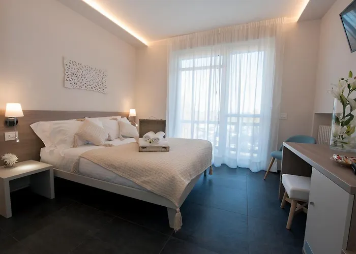 Brichett Deluxe 4* Alba (Piedmont)