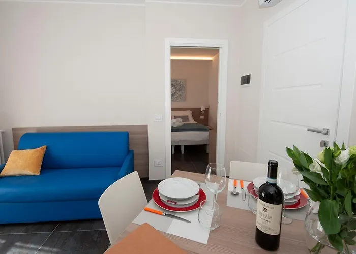 Brichett Deluxe 4* Alba (Piedmont)